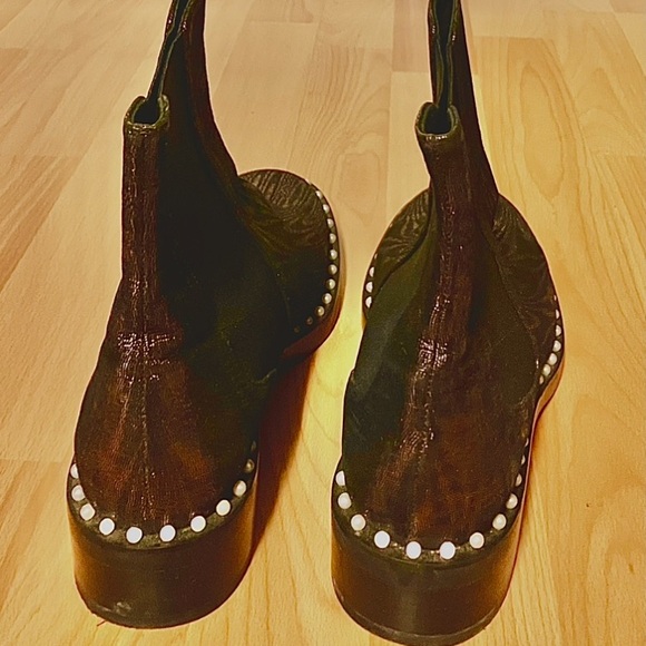 Stuart Weitzman Studded Bronze Ankle Boots Size 7 - Picture 6 of 8